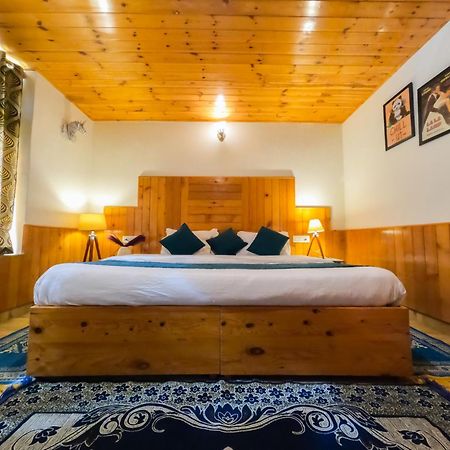 Bed and Breakfast Cascade Mountain Retreat Manali Exteriér fotografie