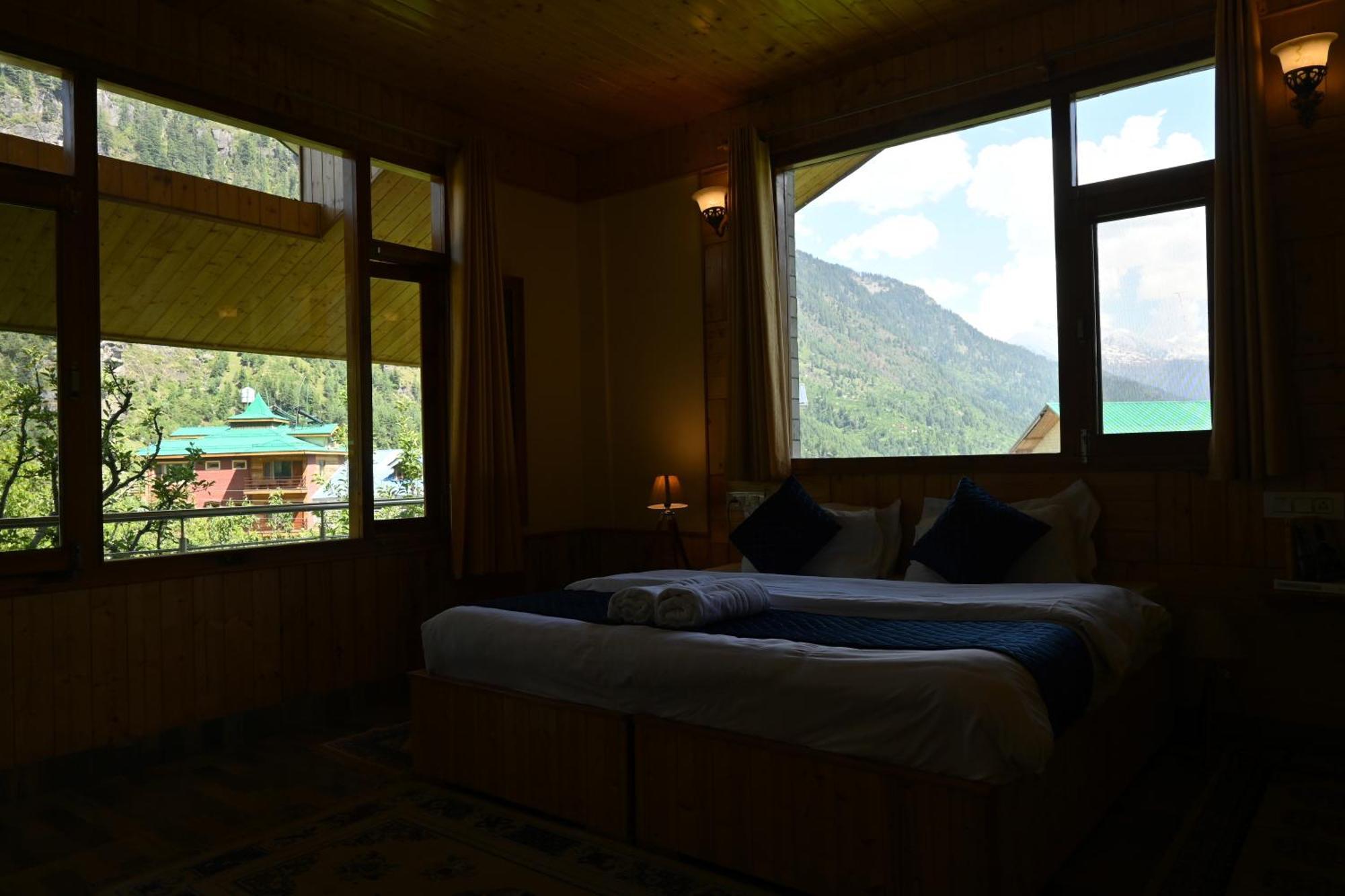 Bed and Breakfast Cascade Mountain Retreat Manali Exteriér fotografie