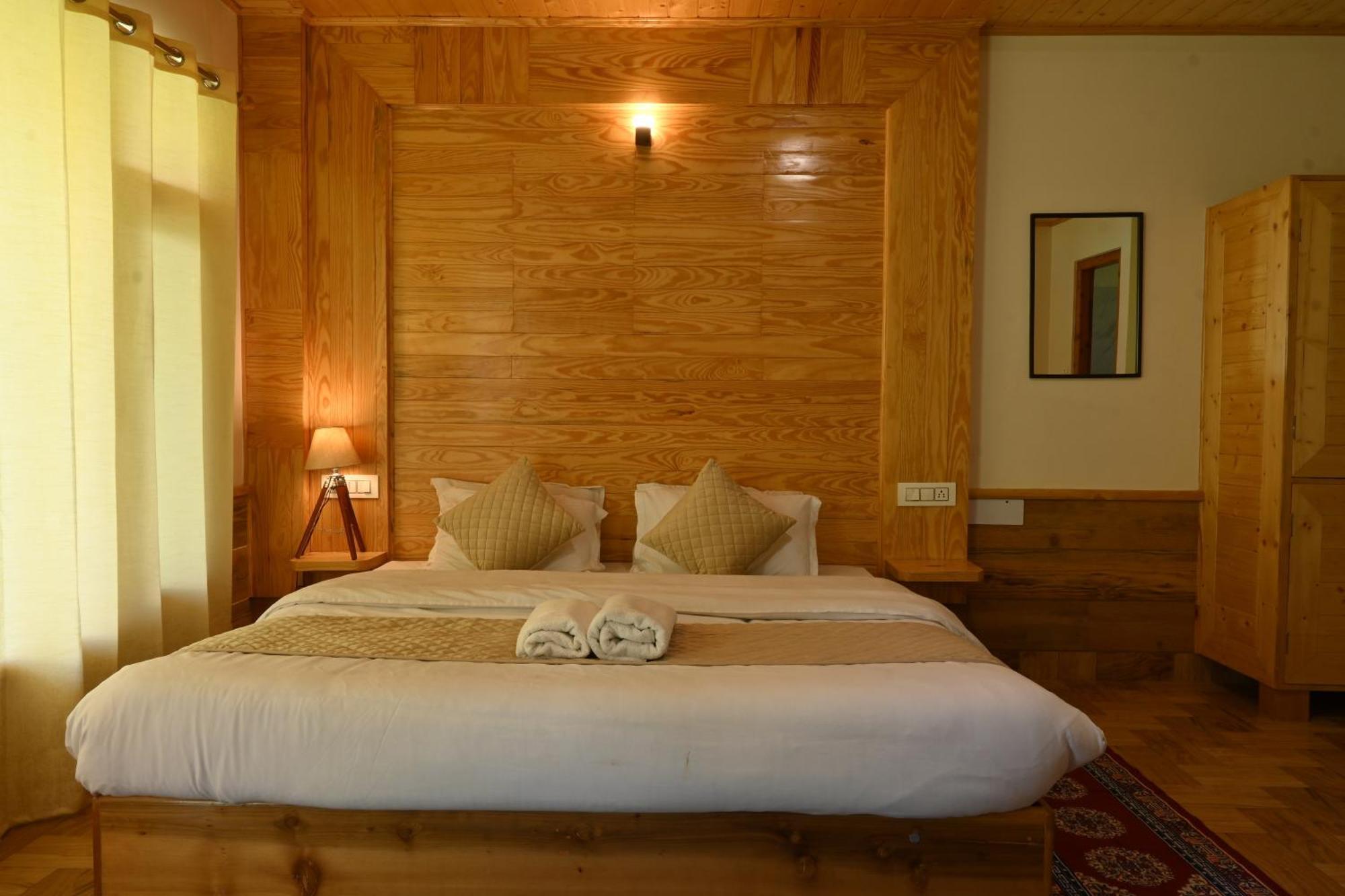 Bed and Breakfast Cascade Mountain Retreat Manali Exteriér fotografie